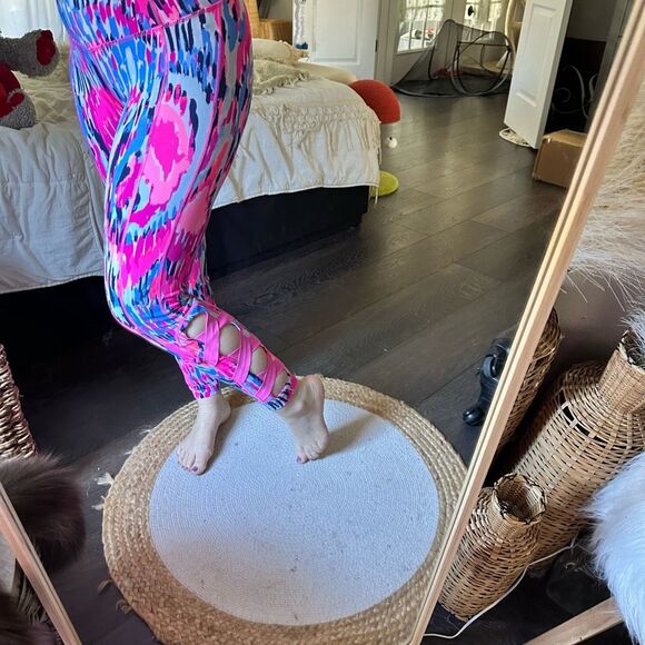 Lilly Pulitzer Women’s Small Camille Weekender Leggings - Picture 3 of 8